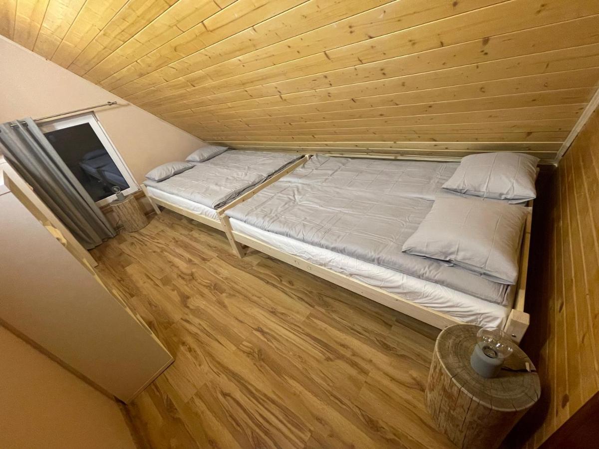Dom Pod Swierkami Истебна Экстерьер фото